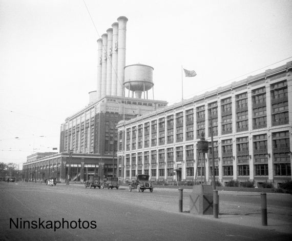 1926 Ford Factory, Highland Park, Detroit, Michigan by James Dearden Holmes Antique Photo Reprint, Automobile