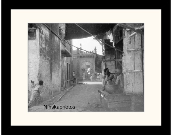 Street Scene in Delhi, India Vintage Photo Reproduction by James Dearden Holmes - Historical Photo