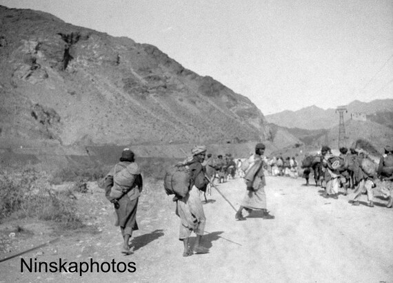 Travellers along the Khyber Pass - India - Pakistan - Vintage Photo Reproduction by James Dearden Holmes