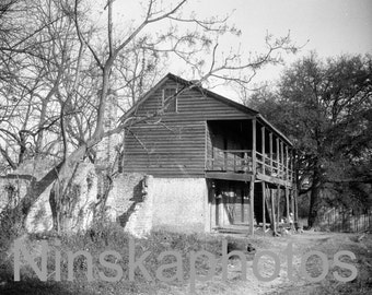 Slave quarters in Savannah, Georgia, United States, 1920s antique photo reprint, wall art, wall decor, art photo, Americana