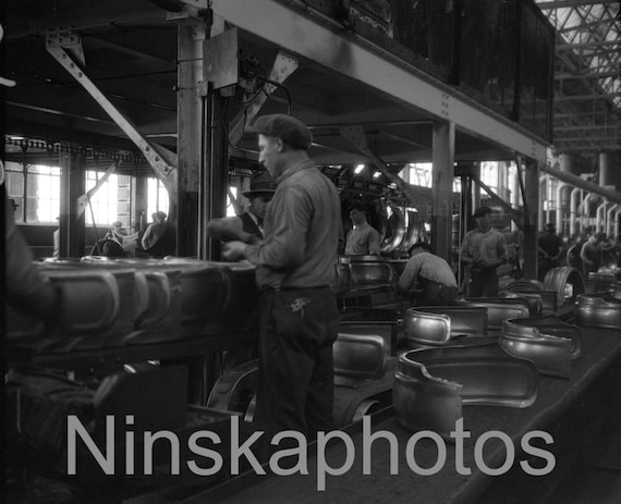 Pressed Steel Building, Ford Factory, Fordson Plant, Detroit, Michigan, United States, 1920s antique photo reprint, vintage motors