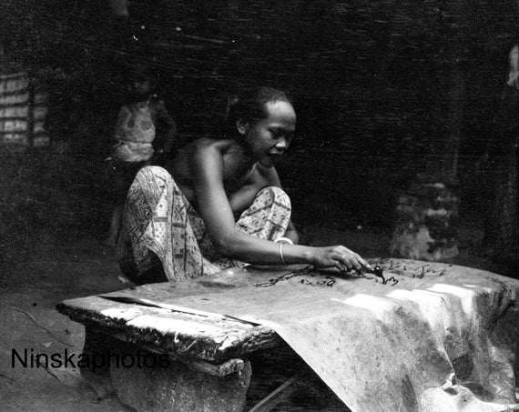 Making Batik Cloth in a Village near Yogyakarta - Java, Indonesia - 1925 - Fine Art Antique Photo Print - BNW - Vintage Photo - 3210B