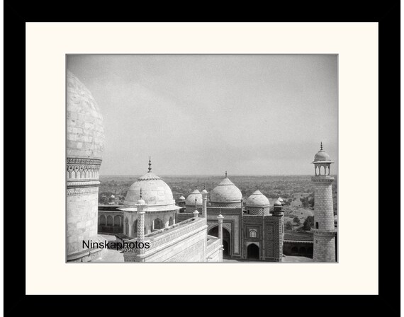 Taj Mahal, Agra, India Vintage Photo Reproduction by James Dearden Holmes - Historical Photo
