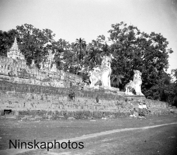 Mingoon (Mingun) Myanmar, Burma, Asia, 1920s antique photo reprint, Colonial Burma, Black and White, Wall Decor