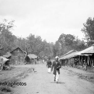 Gudalore Village along the Mysore Road from Ootacamund, India - Vintage Photo Reproduction by James Dearden Holmes - Ooty - Udhagamandalam