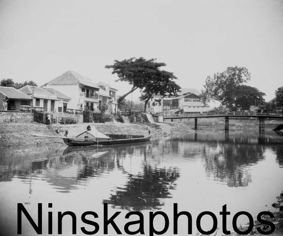 Surabaya, Java, Indonesia, Street Scene by J. Dearden Holmes, 1920s antique photo reprint, Southeast Asia, local History, Canal Scene