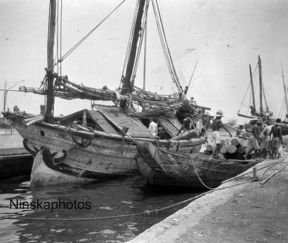 Batavia Jakarta - Javanese Boats - Java, Indonesia - 1925 - Fine Art Antique Photo Print - BNW - Vintage Photo - 3291