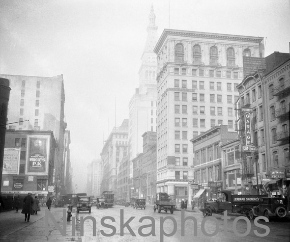 New York City, Lord Street, Manhattan, NYC Street Scene, by J. Dearden Holmes 1920s antique photo reprint - Vintage Photo - Wall Decor