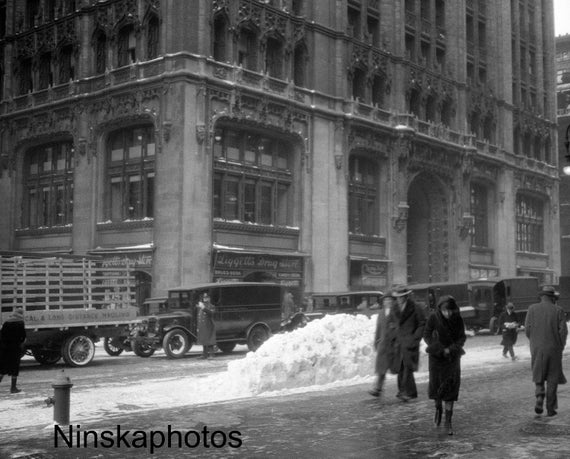 The Woolworth Building, Tribeca Manhattan, New York City - United States, 1926 - Fine Art Antique Photo Print - Vintage Photo - 7067