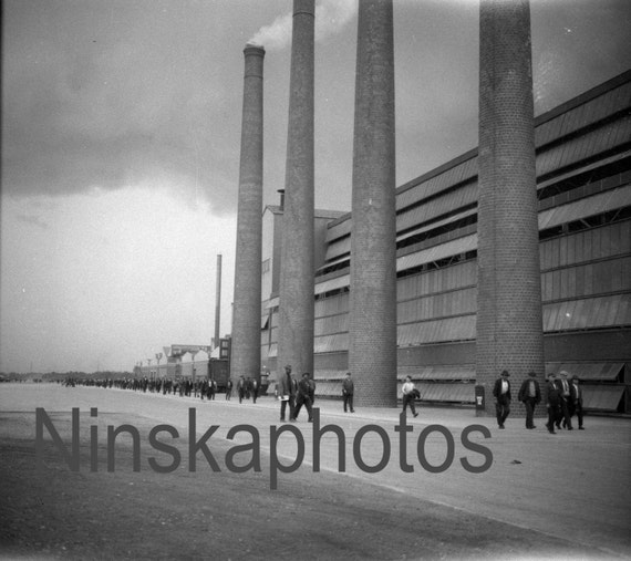 Fordson Glass Plant, Ford Factory, Highland Park, Detroit, Michigan, United States, 1920s antique photo reprint