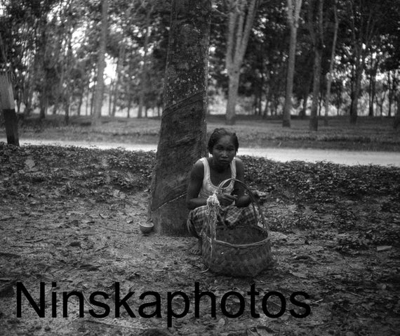 1920s Sumatra, Indonesia, Woman with basket by J. Dearden Holmes, 1920s antique photo reprint, Southeast Asia, Indonesian History