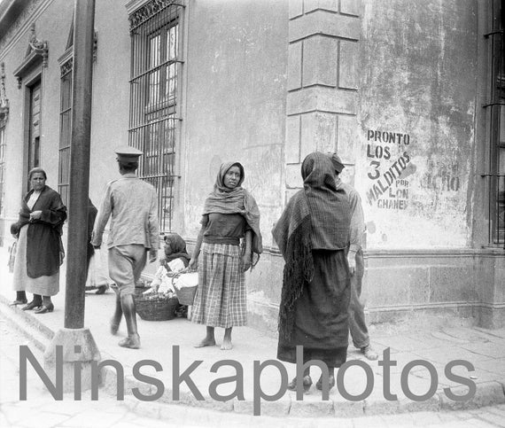 San Luis Potosi, Mexico, Group on Street Corner, 1920s antique photo reprint, Local History, Vintage Photo, Mexico, Photo History