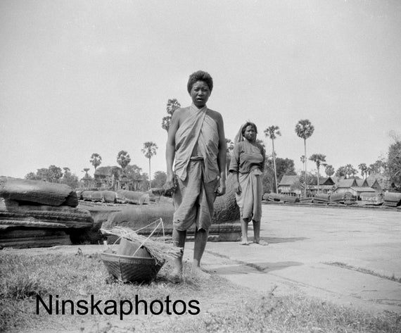 Locals at Angkor, Cambodia - Indochina - 1925 - Fine Art Antique Photo Print - BNW - Vintage Photo - Photography