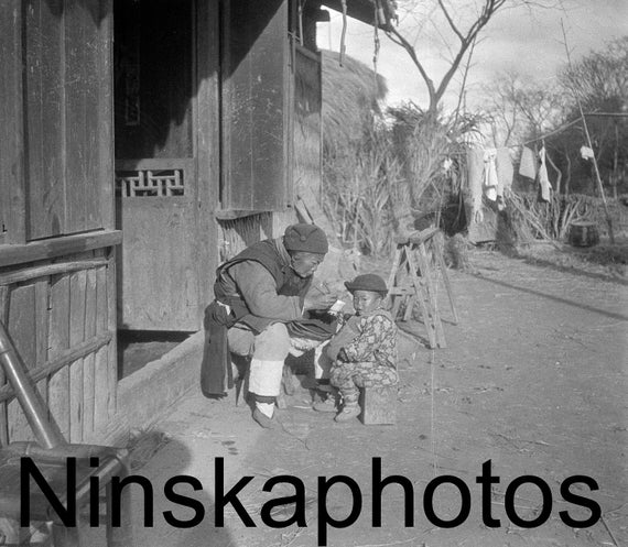 1920s Shanghai, Woman feeding Child with chopsticks, China, 1920s antique photo reprint, vintage photo, art photo, Vintage Children Photo
