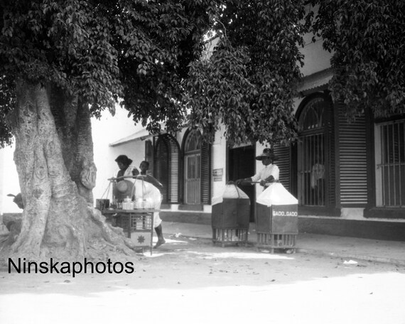 Surabaya Street Scene - Street Sellers - Java, Indonesia - 1925 - Fine Art Antique Photo Print - BNW - Vintage Photo - Photography 3095