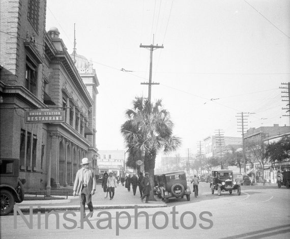 Savannah Street Scene, Broadway, Georgia, United States, 1920s antique photo reprint, pawn shop, wall art, art photo, Americana