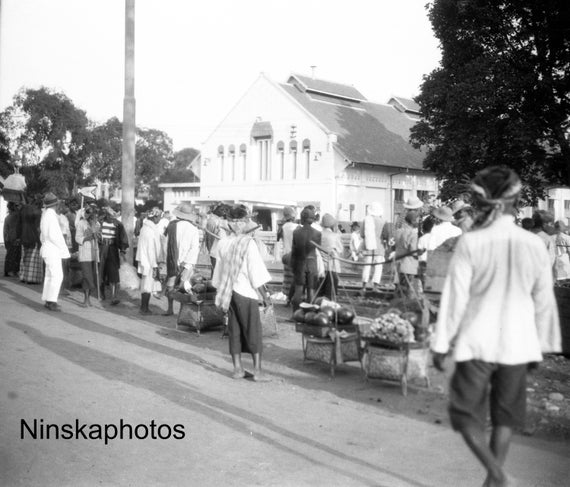 Surabaya Street Scene - Java, Indonesia - 1925 - Fine Art Antique Photo Print - BNW - Vintage Photo - 3088