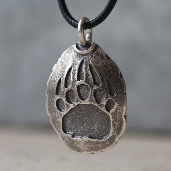 925,Patte d'ours,Pendentif en sterling,Pendentif rustique,Collier pour homme,Patte en argent,Empreinte de la patte,Collier artisanal,Primitif,Argent oxydé,Patte d'animal