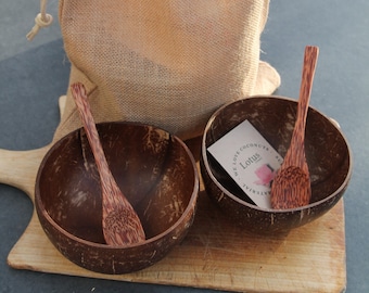 Natural Coconut Bowl, Spoon & Straw Set for 2 / Sustainable Gift / smoothie buddha bowl set / eco living / vegan gift / / plastic free gift.