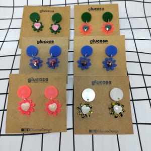 Dangle earrings • plexiglass jewelry • flower earrings