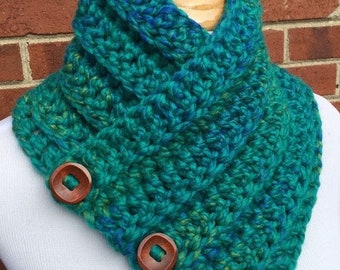 CROCHET BUTTON COWL Super Bulky Boston Harbor Scarf Chunky Wool Blend Functional Buttons Cowl Handmade Neck Warmer in Color Bluegrass
