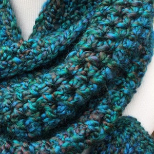CROCHET INFINITY SCARF Homespun Yarn Handmade Scarf Chunky Soft and ...