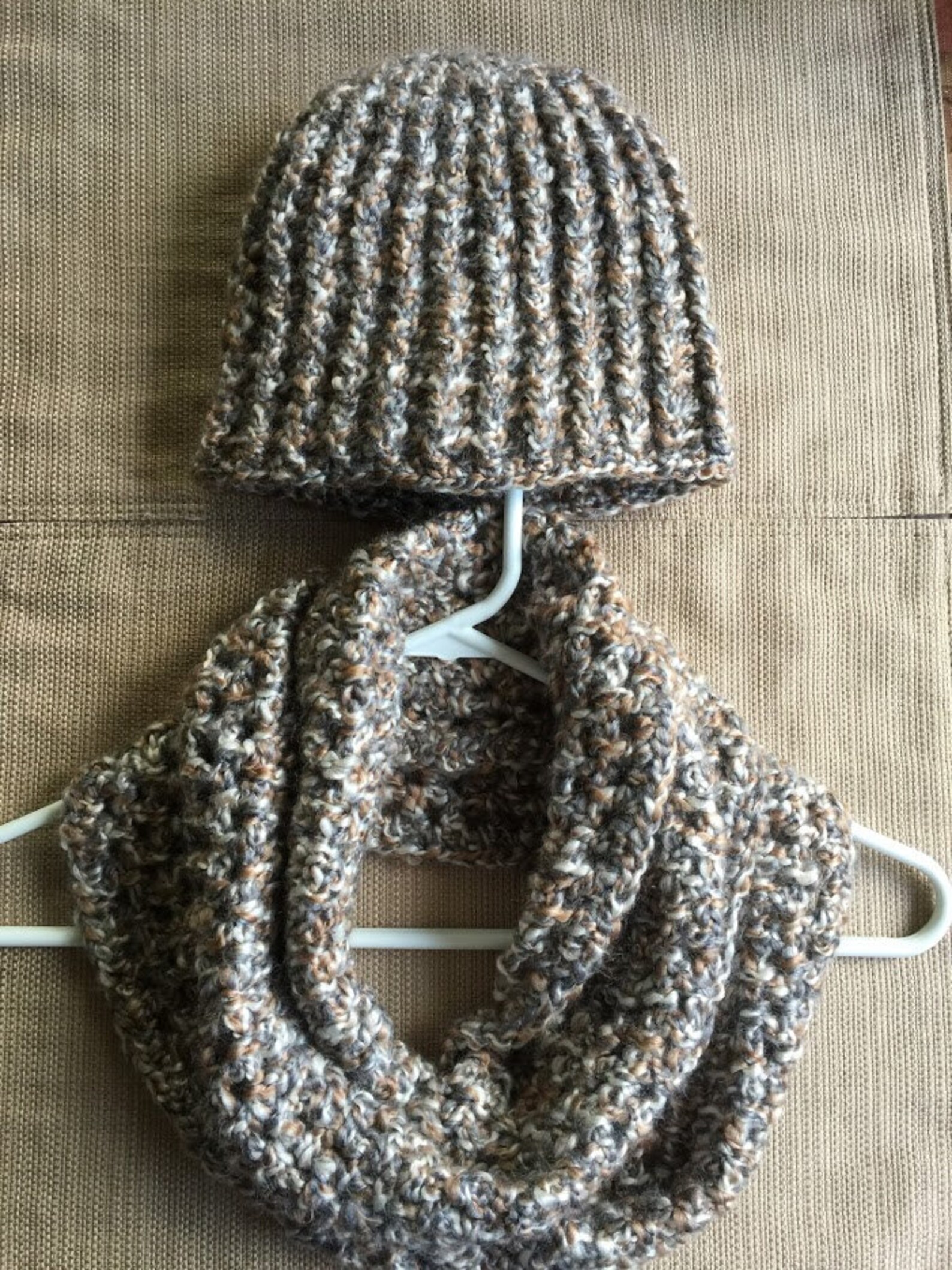 CROCHET INFINITY SCARF Bulky Hat Homespun Yarn Handmade Scarf and Hat ...