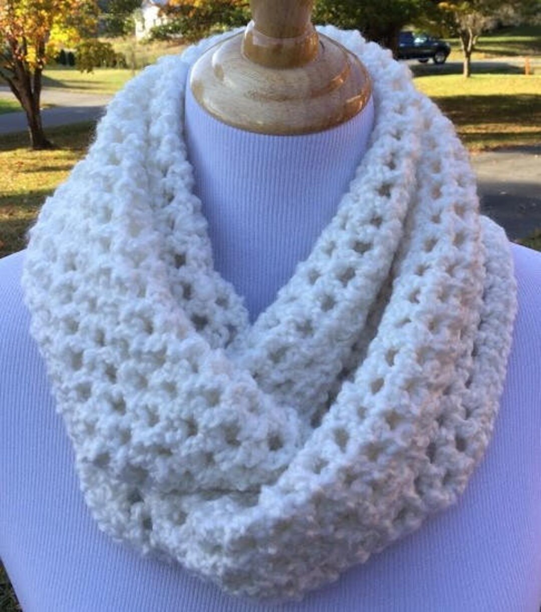 CROCHET INFINITY SCARF Homespun Yarn Handmade White Scarf Chunky Soft ...