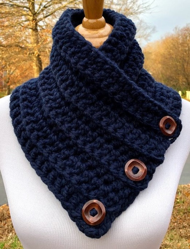 CHUNKY NAVY COWL Crochet Super Bulky Boston Harbor Scarf Wool image 0