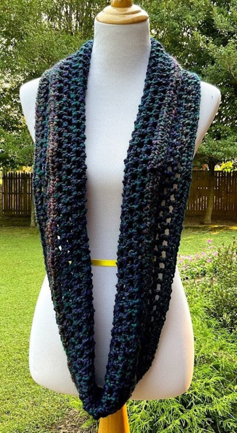 CROCHET INFINITY SCARF Chunky Scarf Homespun Yarn Handmade Neck Warmer ...