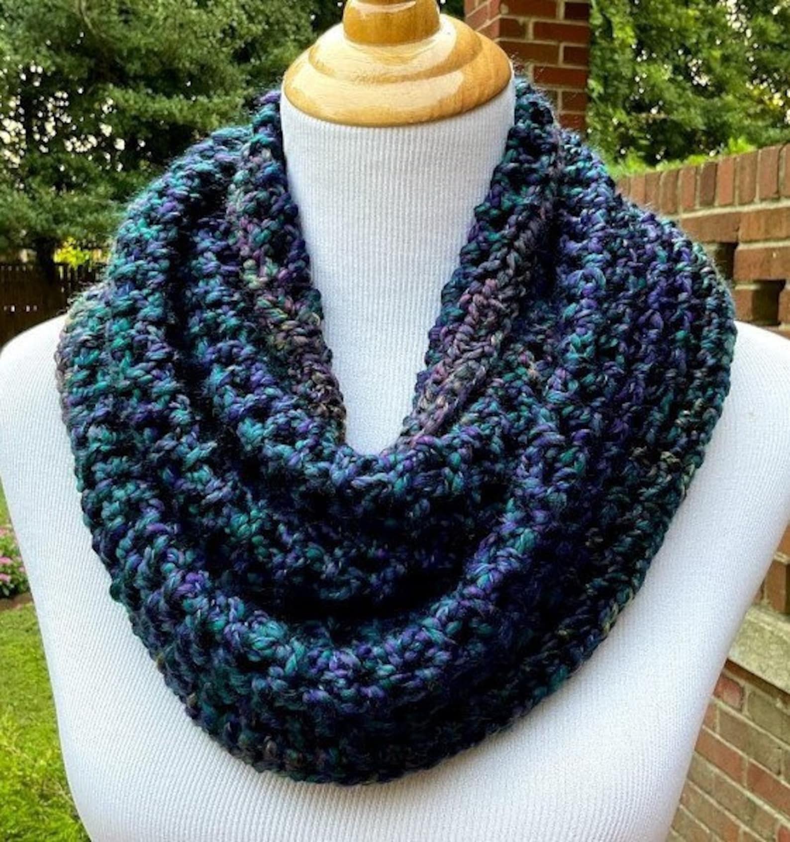 CROCHET INFINITY SCARF Chunky Scarf Homespun Yarn Handmade Neck Warmer ...