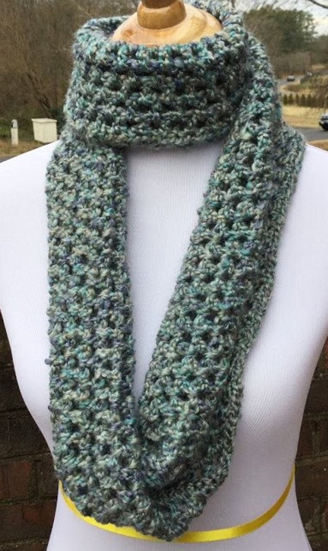 CROCHET INFINITY SCARF Chunky Hat Crochet Homespun Yarn Bulky Infinity ...