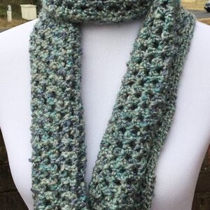 CROCHET INFINITY SCARF Chunky Hat Crochet Homespun Yarn Bulky Infinity ...