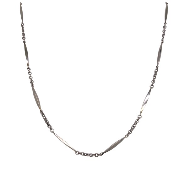 French Platinum Art Deco Chain.