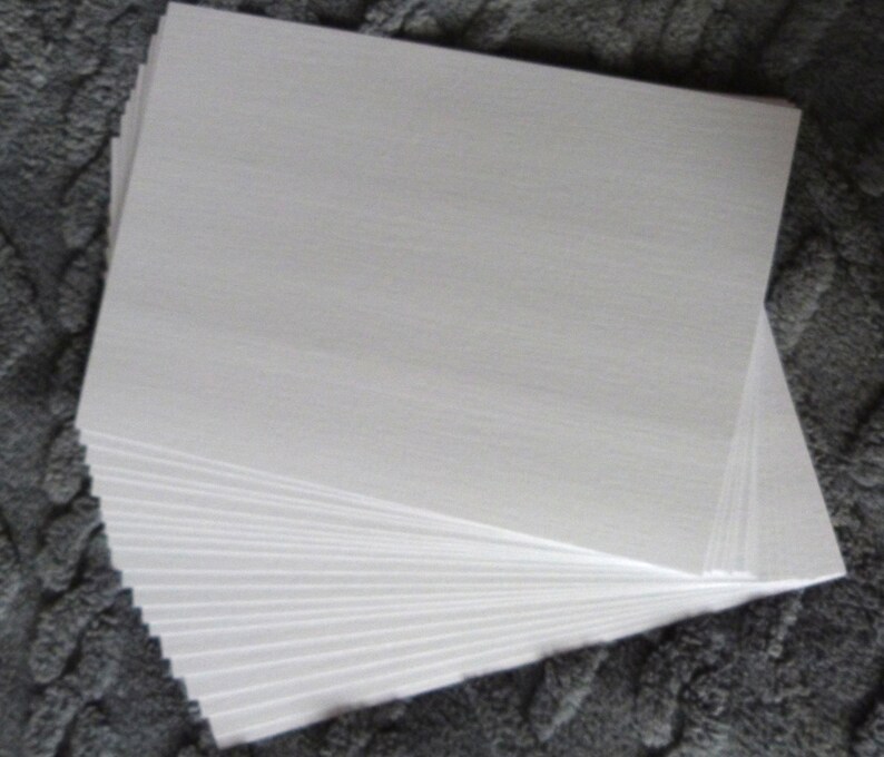 A4 texturerad kartong vit linne 300gsm 20 ark bild 2