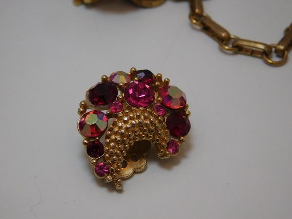 Vintage Lisner Ruby Pink Rhinestone Necklace - image 4