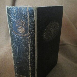 1946 ** The New Modern Encyclopedia ** A. H McDannald ** Thumb Indexing  **sj