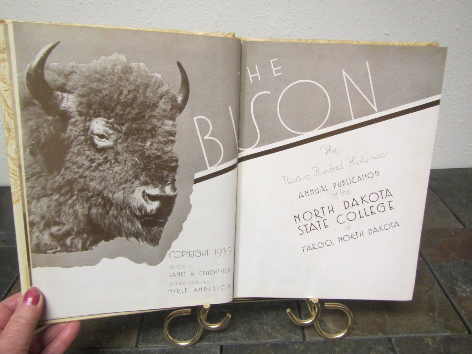 Vintage 1939 North Dakota State College Yearbook THE BISON Fargo, North