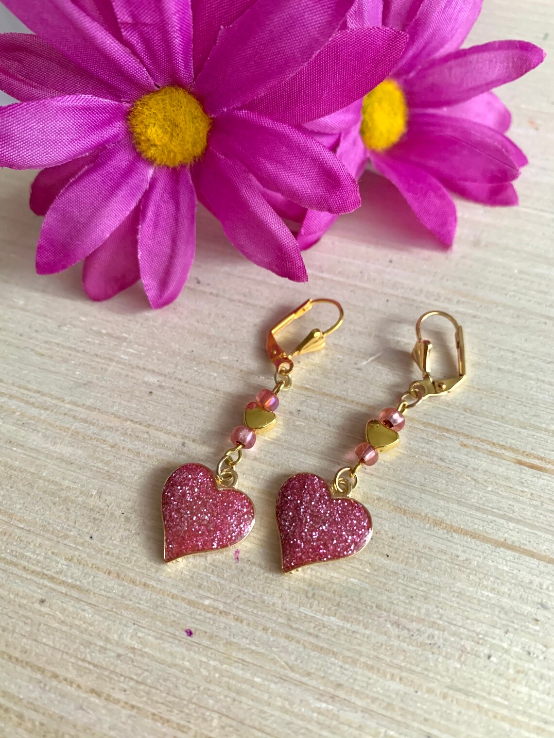 Glitter heart earrings Clearance