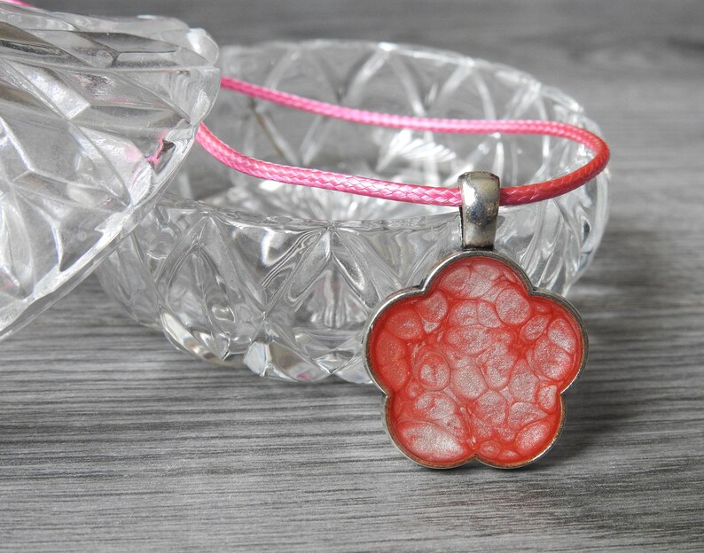 Resin Jewelry Pour Art Floral Jewelry Pink Flower Necklace