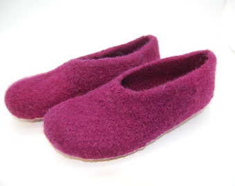 Gr. 38/39 (Length 24 cm): Felted Slippers with Latex Sole / Filz-Hausschuhe mit Latexsohle