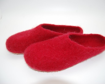 Gr. 42/43 (Length 27 cm): Felted Slippers with Latex Sole / Filz-Hausschuhe mit Latexsohle