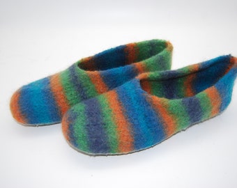 size 39/40 (Length 25 cm): Felted Slippers with Latex Sole