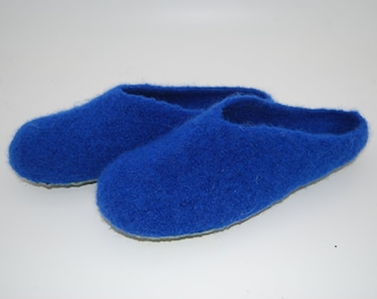Gr. 39/40 (Length 25 cm): Felted Slippers with Latex Sole / Filz-Hausschuhe mit Latexsohle