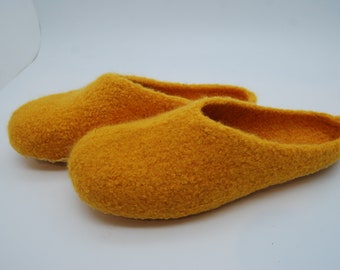 Gr. 40 (Longueur 25,5 cm) : Chaussons feutrés avec semelle en latex / chaussons en feutre avec semelle en latex