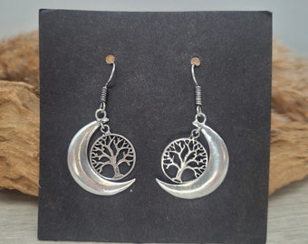 Silver tree earrings / Silver moon earrings / Moon jewellery / Dangle / Drop / Bohemian / Boho / Unique / Hippie