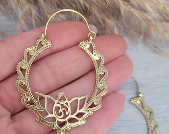 Golden detailed hoops / Large hoops earrings / Om jewellery / Yoga / Gold / Tribal / Ethnic / Hippie