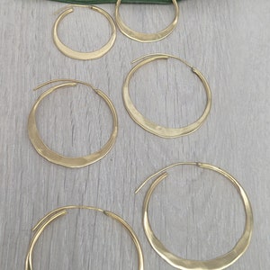 Brass hammered hoops / Hoop earrings / Small hoops / Large hoops / Hippie / Unique / Free shipping