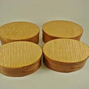 Shaker Oval Box – Storlek #3 – Amerikanskt körsbär med figurnära lönntopp