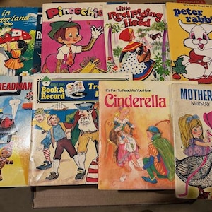 LOT- 6 Book and Record 7&quot; 45 rpm single record with book